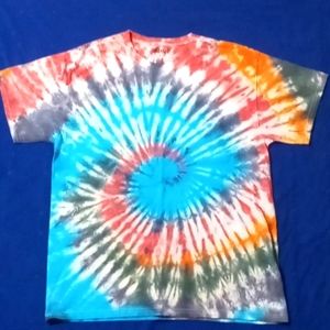 Spiral tie dye